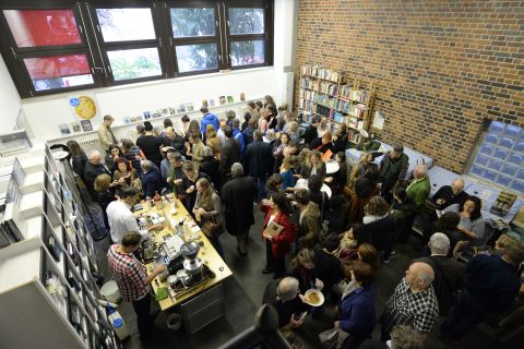 Buchpremiere im Volk Verlag